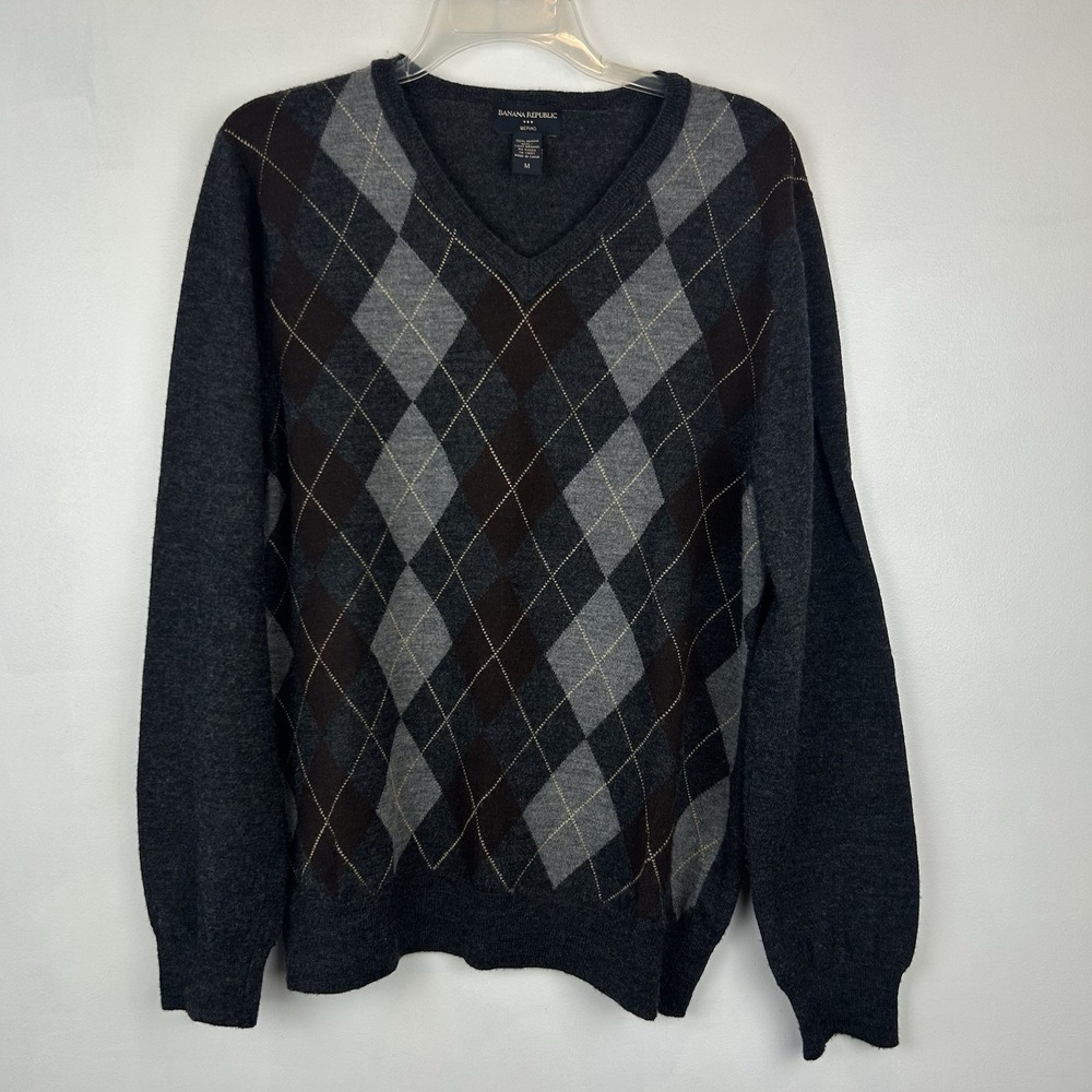 Banana Republic Sweater Mens Medium Gray Argyle 100% Merino Wool V Neck Academia